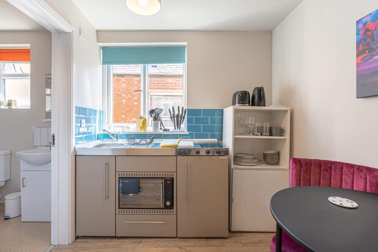 Superb One Bedroom Apartment In Coventry Cv1 *New* Buitenkant foto