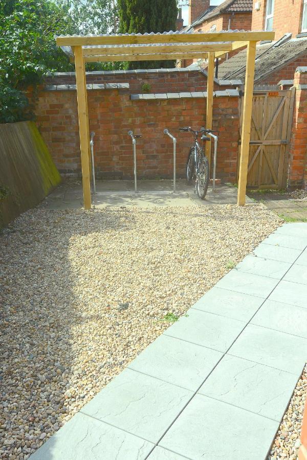 Superb One Bedroom Apartment In Coventry Cv1 *New* Buitenkant foto